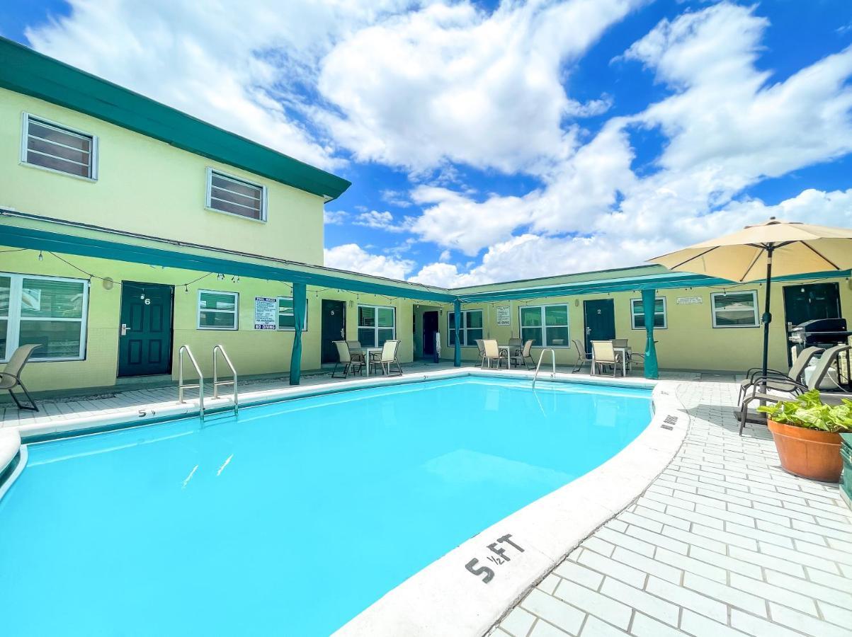 The Clevelander Hotel ฮอลลีวูด ภายนอก รูปภาพ
